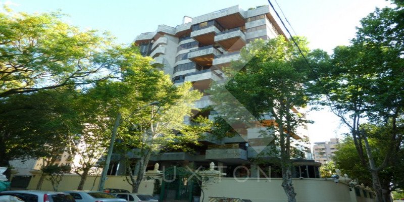 Apartamento com 776m², 4 dormitórios, 4 suítes, 5 vagas, no bairro Moinhos de Vento em Porto Alegre para Comprar