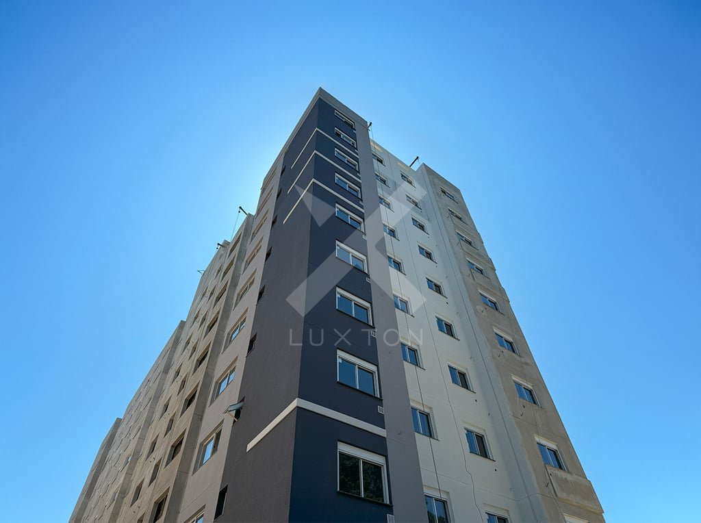 Apartamento com 51m², 2 dormitórios, 1 suíte, 1 vaga, no bairro Jardim Sabará em Porto Alegre para Comprar