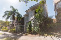 Thumbnail de Casa de 5 quartos com 460m² à venda no bairro Chacara Das Pedras, POA/RS - 20918