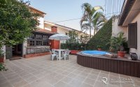 Thumbnail de Casa de 3 quartos com 200m² à venda no bairro Chacara Das Pedras, POA/RS - 20926