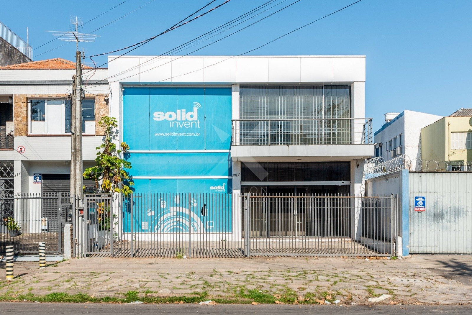 Predio Comercial com 500m², no bairro São Geraldo em Porto Alegre para Alugar