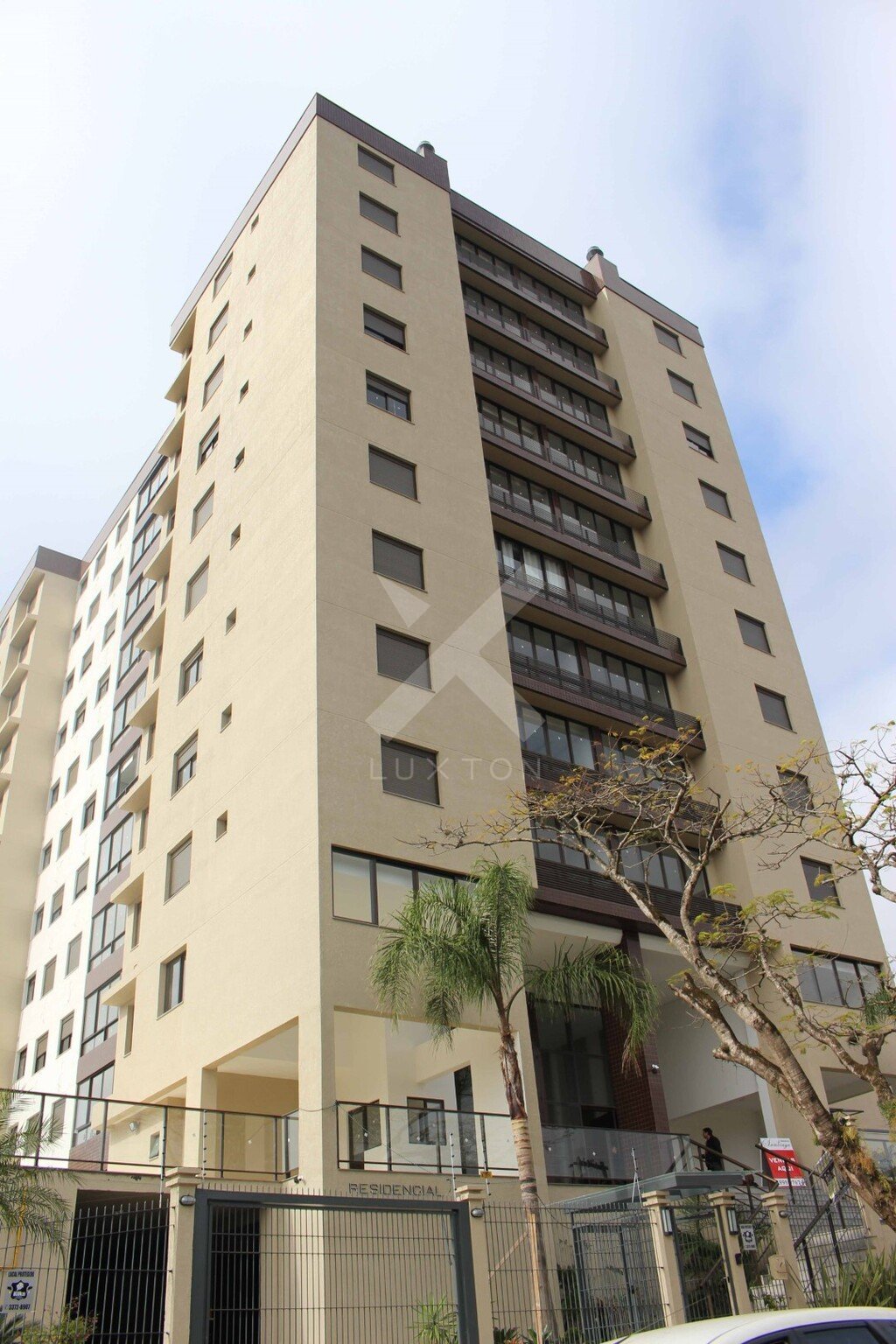 Apartamento com 88m², 2 dormitórios, 1 suíte, 2 vagas, no bairro Jardim Floresta em Porto Alegre para Comprar