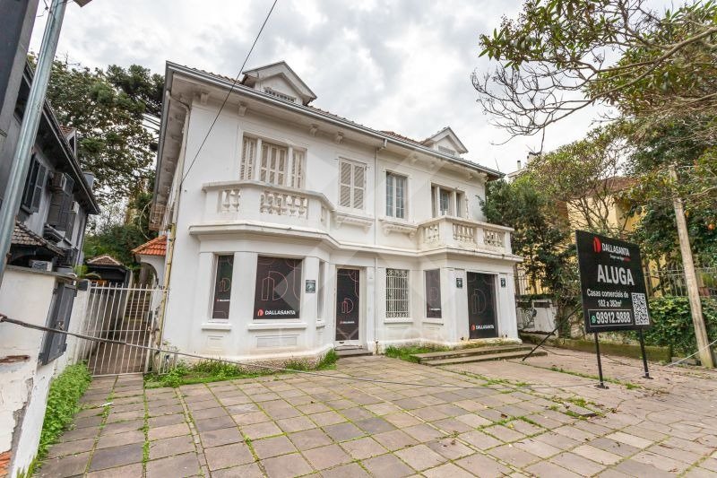 Casa comercial com 382m², 6 vagas, no bairro Moinhos de Vento em Porto Alegre para Alugar