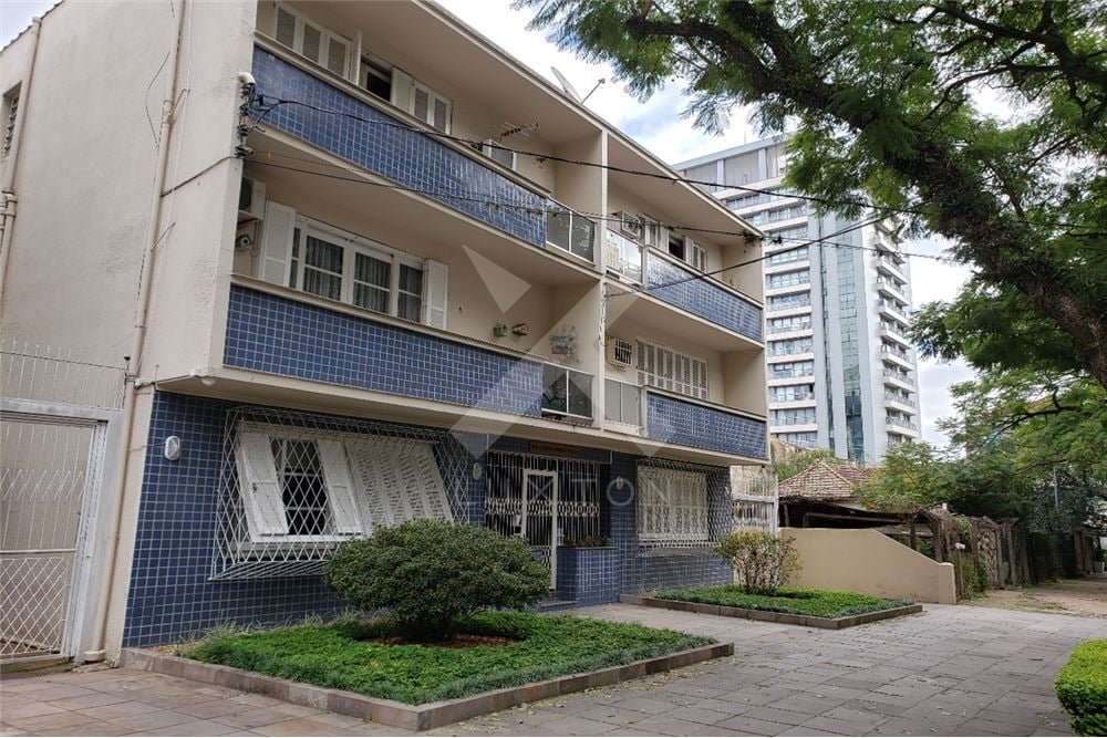 Apartamento com 84m², 2 dormitórios, no bairro Auxiliadora em Porto Alegre para Comprar