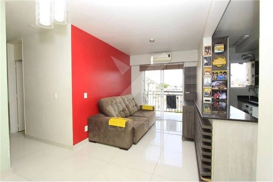 Apartamento com 70m², 3 dormitórios, 1 suíte, 1 vaga, no bairro Tristeza em Porto Alegre para Comprar