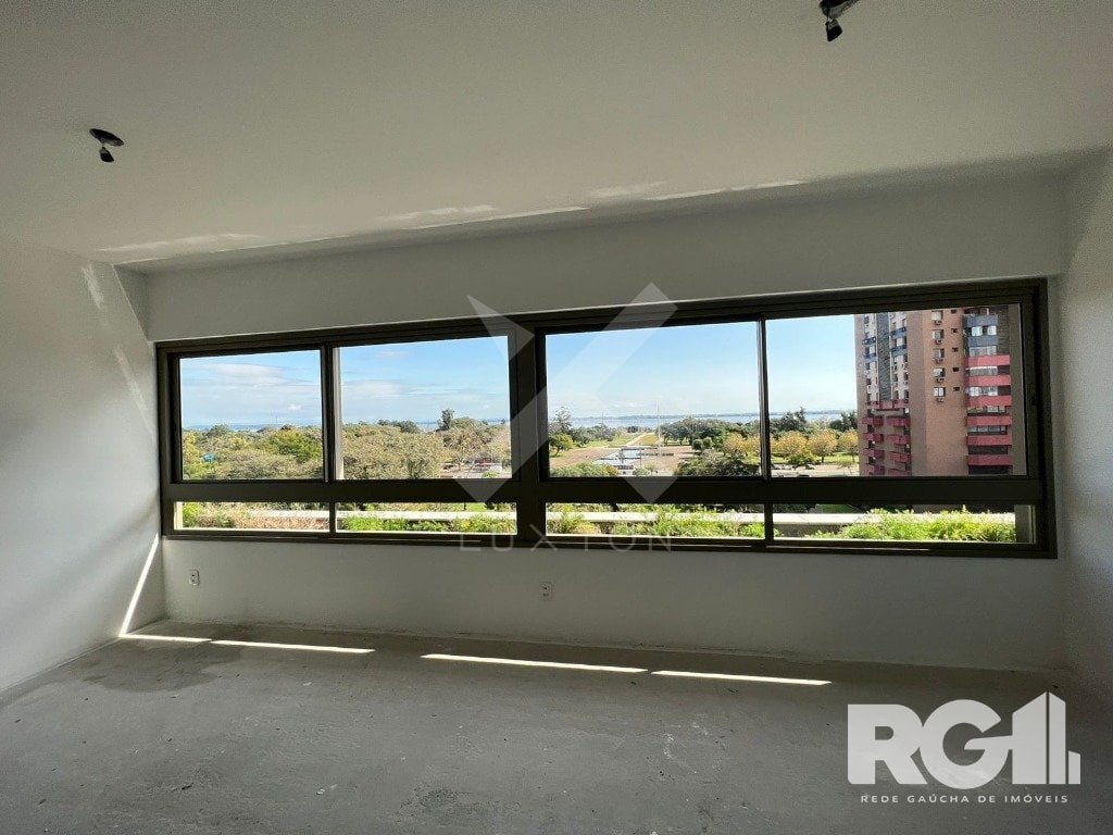 Apartamento com 143m², 3 dormitórios, 3 suítes, 2 vagas, no bairro Praia de Belas em Porto Alegre para Comprar