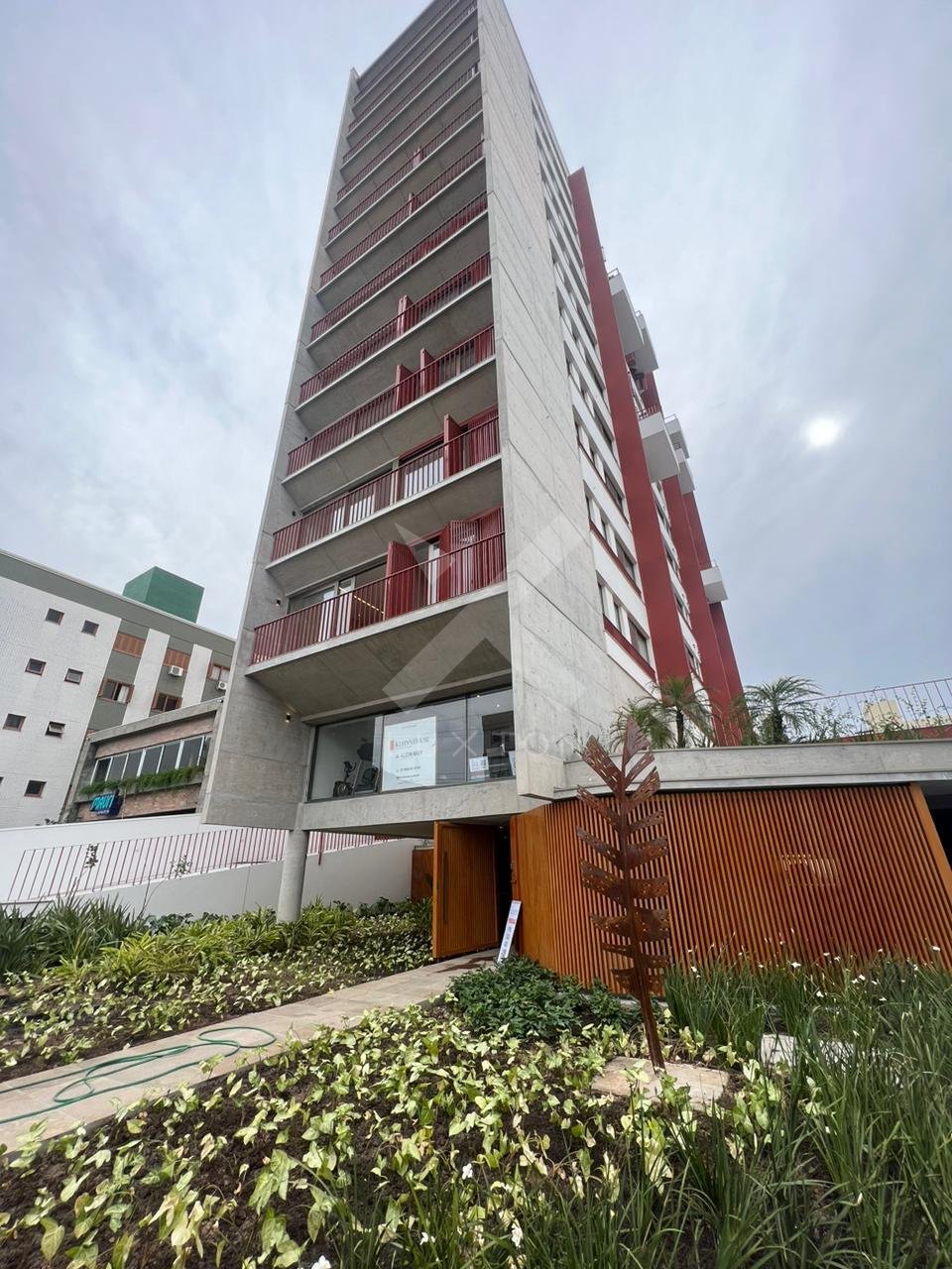 Apartamento com 88m², 2 dormitórios, 2 suítes, 2 vagas, no bairro Menino Deus em Porto Alegre para Comprar