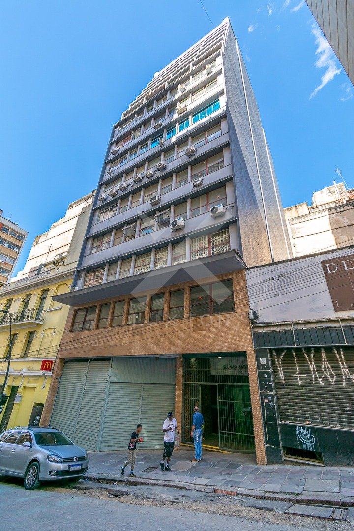 Salas/Conjuntos com 82m², 2 vagas, no bairro Centro em Porto Alegre para Comprar ou Alugar