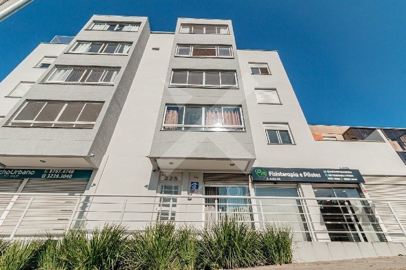 Apartamento com 70m², 2 dormitórios, 1 suíte, 1 vaga, no bairro Jardim Sabará em Porto Alegre para Comprar