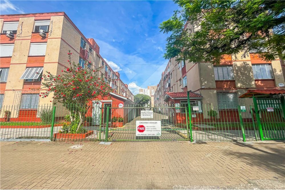 Apartamento com 34m², 1 dormitório, 1 suíte, 1 vaga, no bairro Jardim Itu em Porto Alegre para Comprar