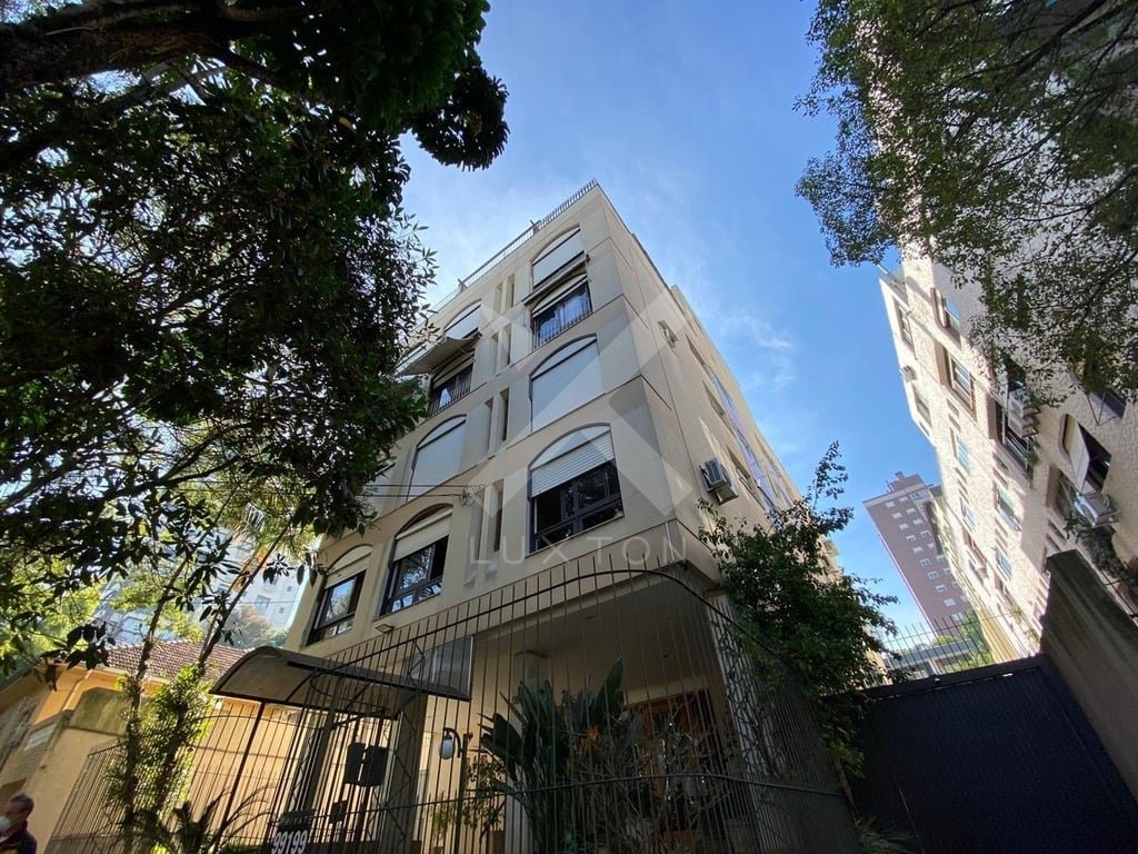 Apartamento com 100m², 3 dormitórios, 1 suíte, 1 vaga, no bairro Higienópolis em Porto Alegre para Comprar