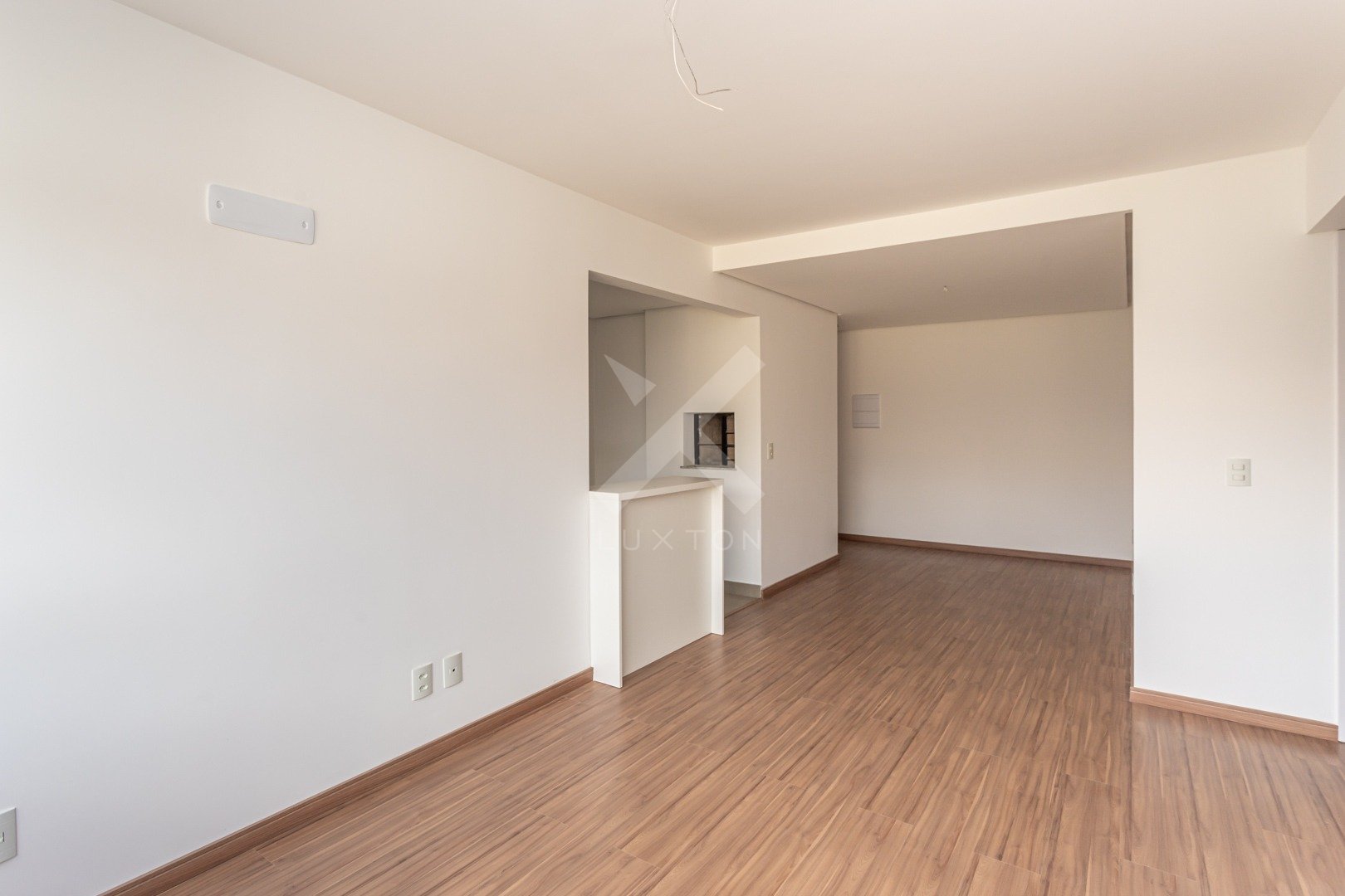 Apartamento com 63m², 2 dormitórios, 1 suíte, 1 vaga, no bairro Passo d'Areia em Porto Alegre para Alugar