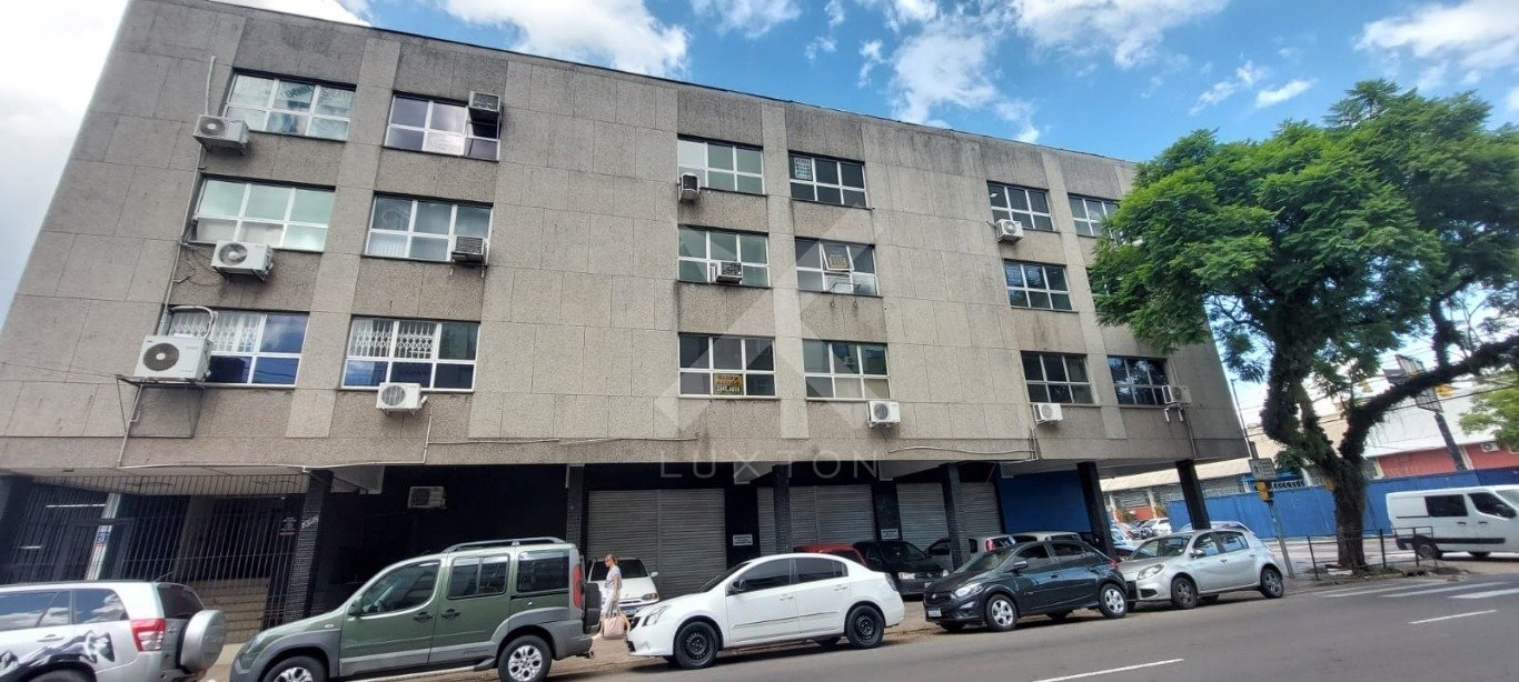 Salas/Conjuntos com 40m², no bairro Navegantes em Porto Alegre para Comprar