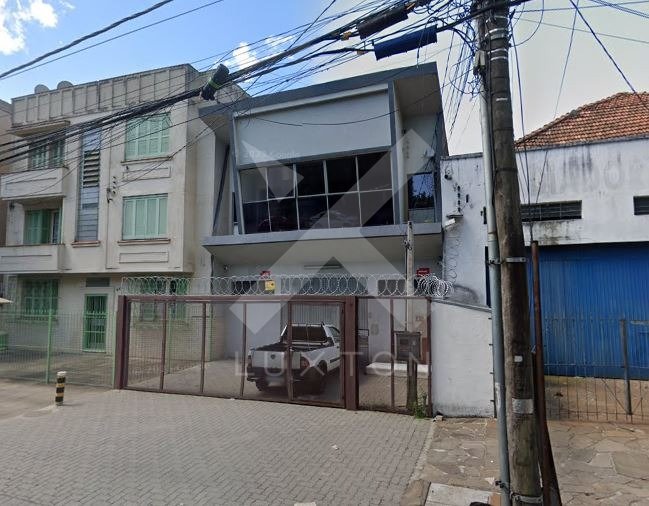 Pavilhão com 580m², no bairro São Geraldo em Porto Alegre para Comprar ou Alugar