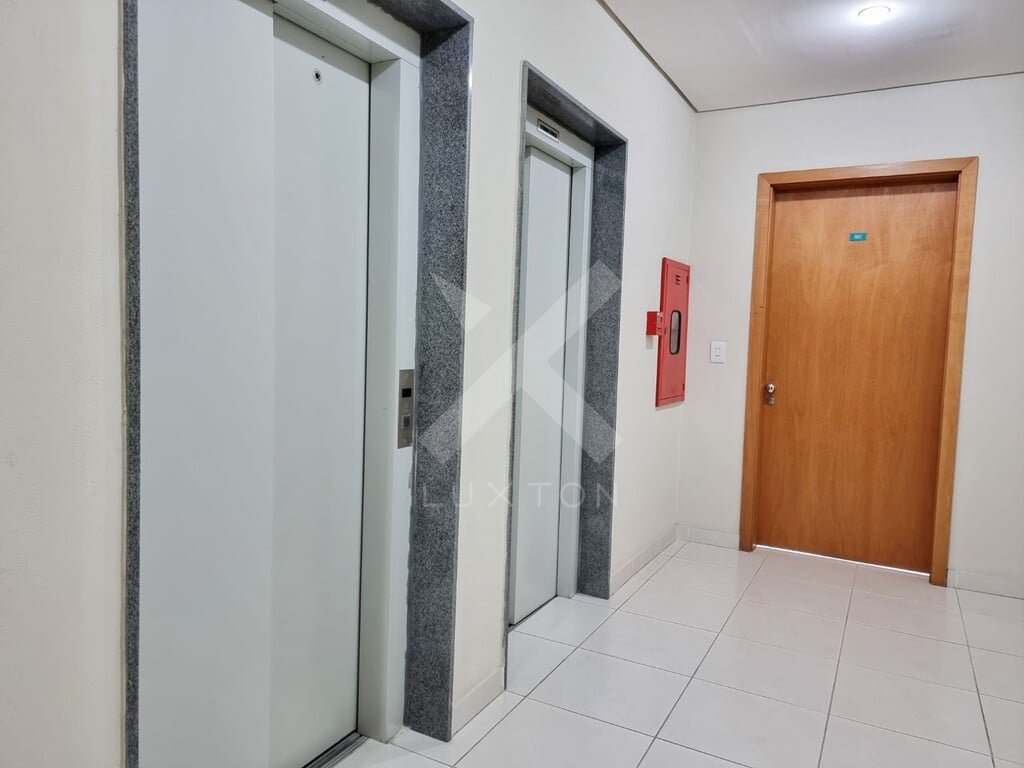 Apartamento com 71m², 3 dormitórios, 1 suíte, 1 vaga, no bairro Agronomia em Porto Alegre para Comprar