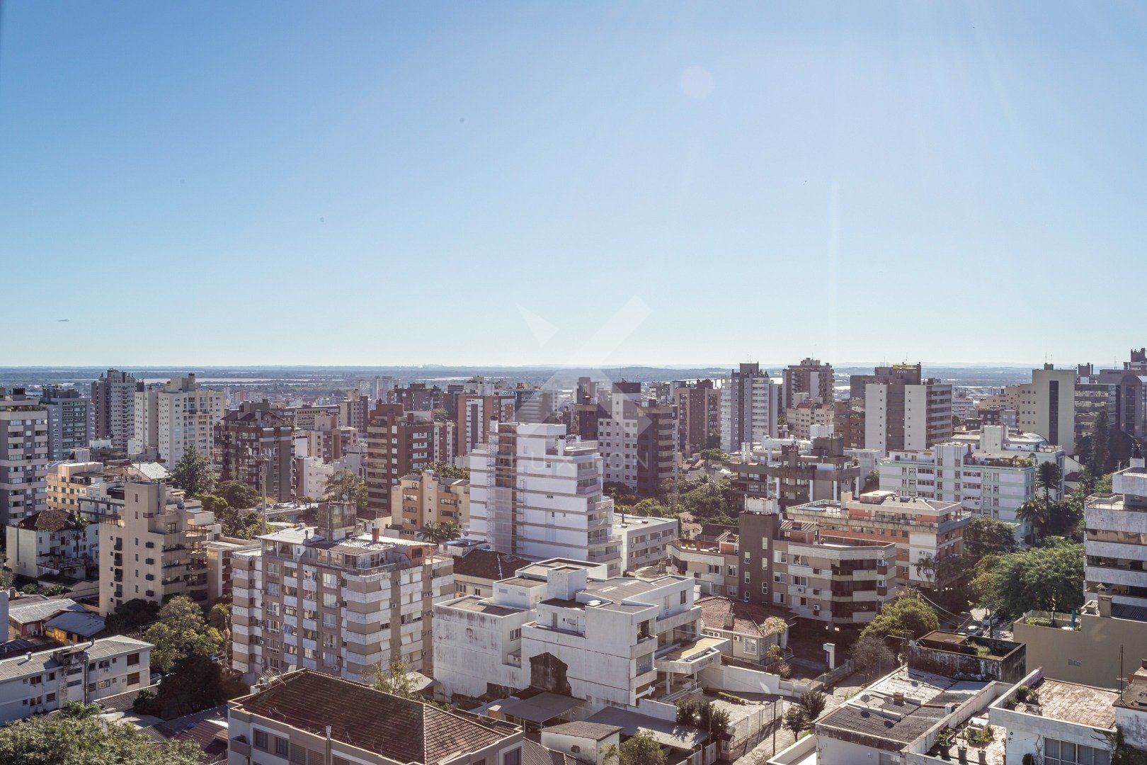 Salas/Conjuntos com 72m², 1 vaga, no bairro Higienopolis em Porto Alegre para Alugar