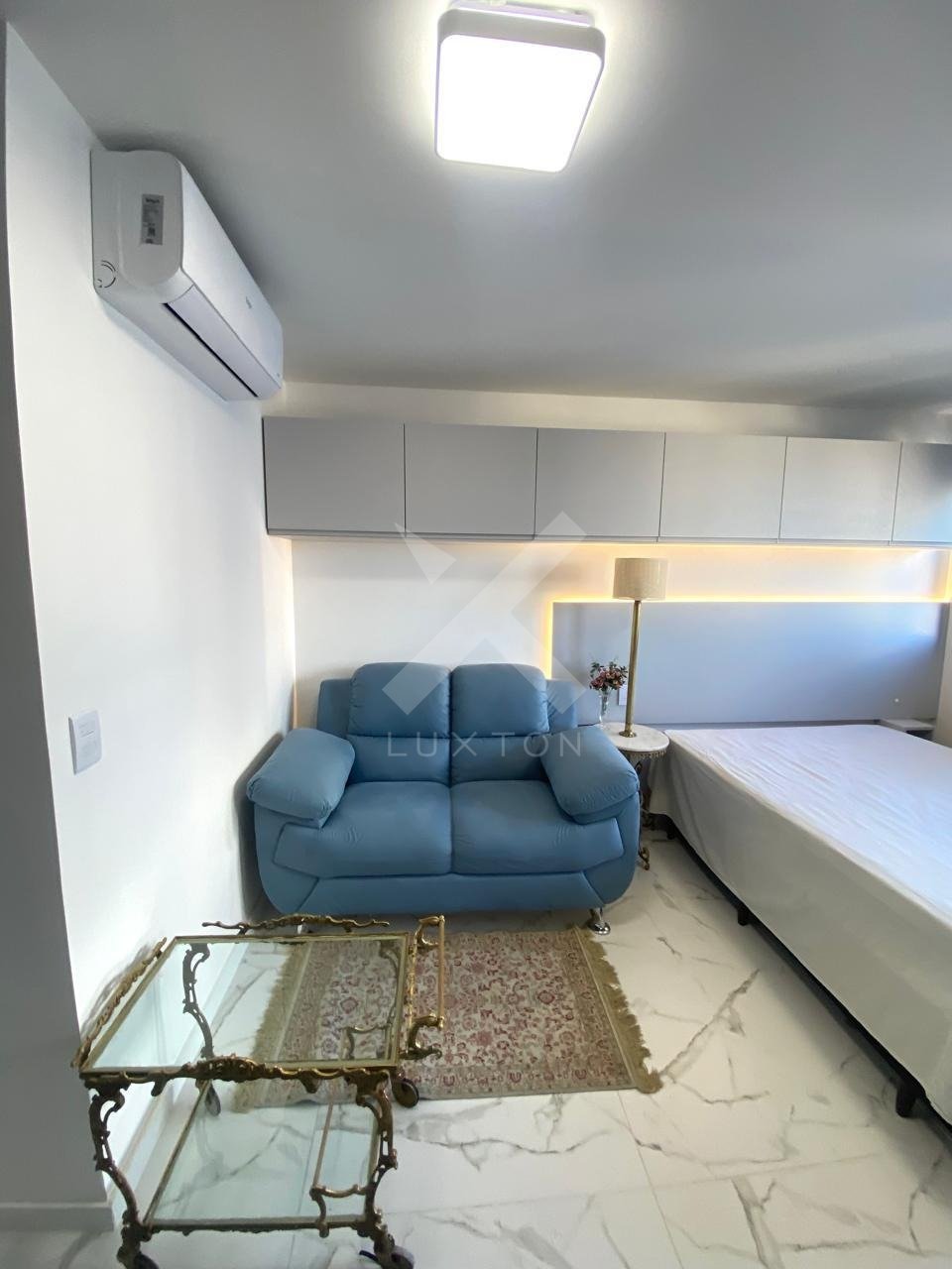 Apartamento com 26m², 1 dormitório, 1 vaga, no bairro Rio Branco em Porto Alegre para Comprar ou Alugar