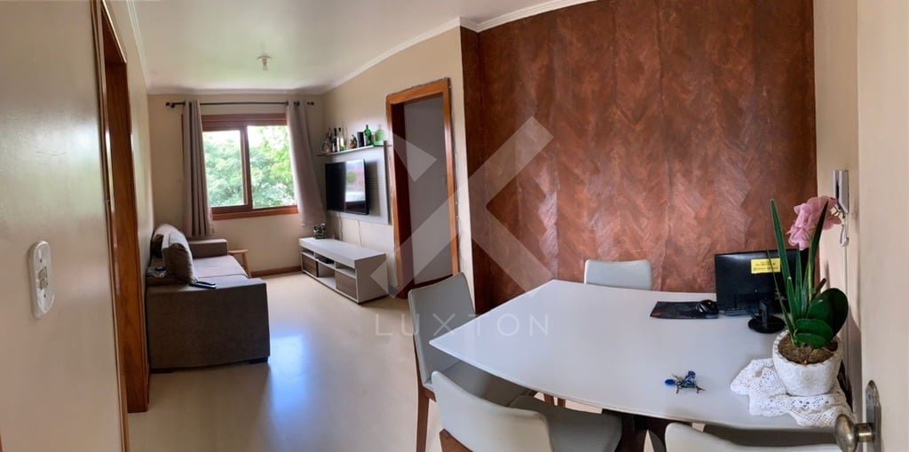 Apartamento com 55m², 2 dormitórios, 1 suíte, 1 vaga, no bairro Passo da Areia em Porto Alegre para Comprar