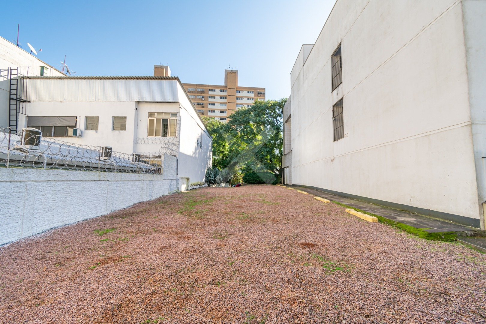 Terreno Comercial com 300m², no bairro Petropolis em Porto Alegre para Alugar