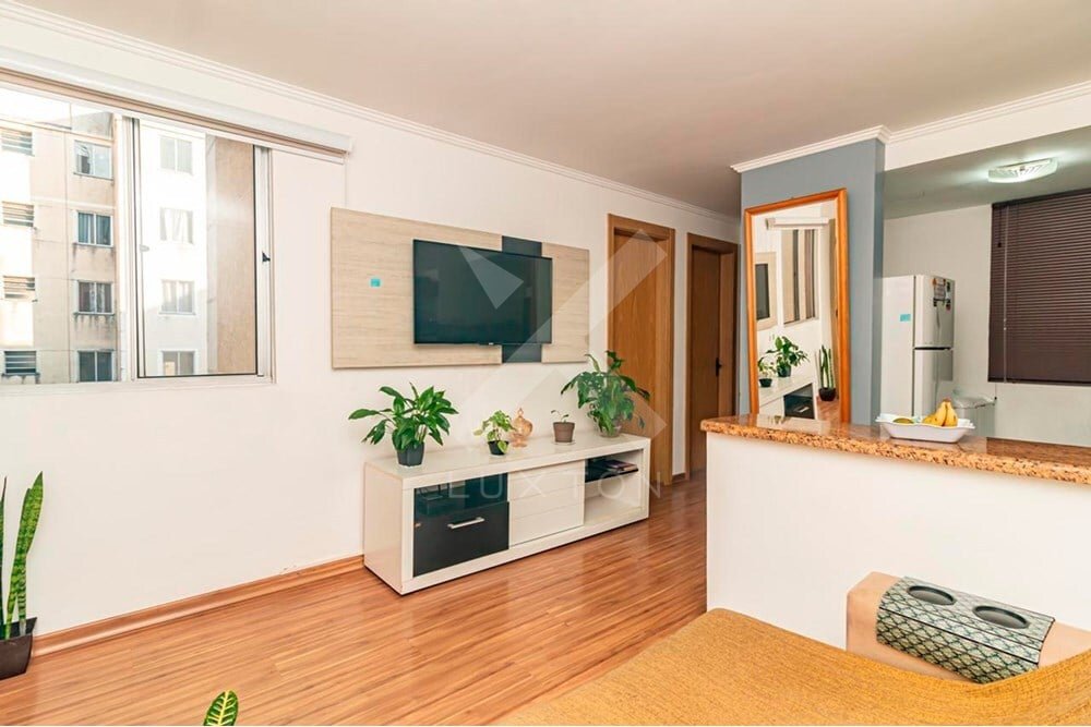 Apartamento com 41m², 2 dormitórios, 1 vaga, no bairro Jardim Leopoldina em Porto Alegre para Comprar