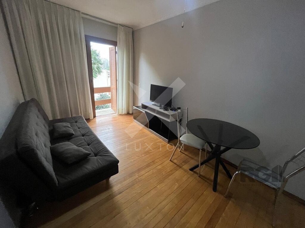 Apartamento com 36m², 1 dormitório, no bairro Centro Histórico em Porto Alegre para Comprar