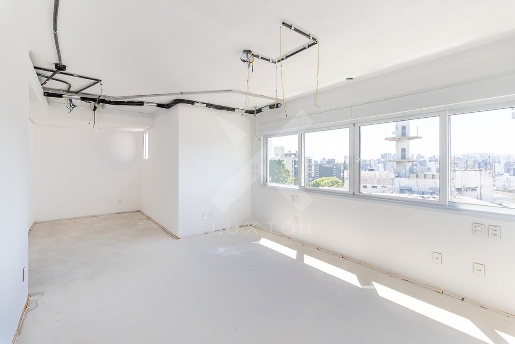 Apartamento com 257m², 3 dormitórios, 3 suítes, 4 vagas, no bairro Bela Vista em Porto Alegre para Comprar