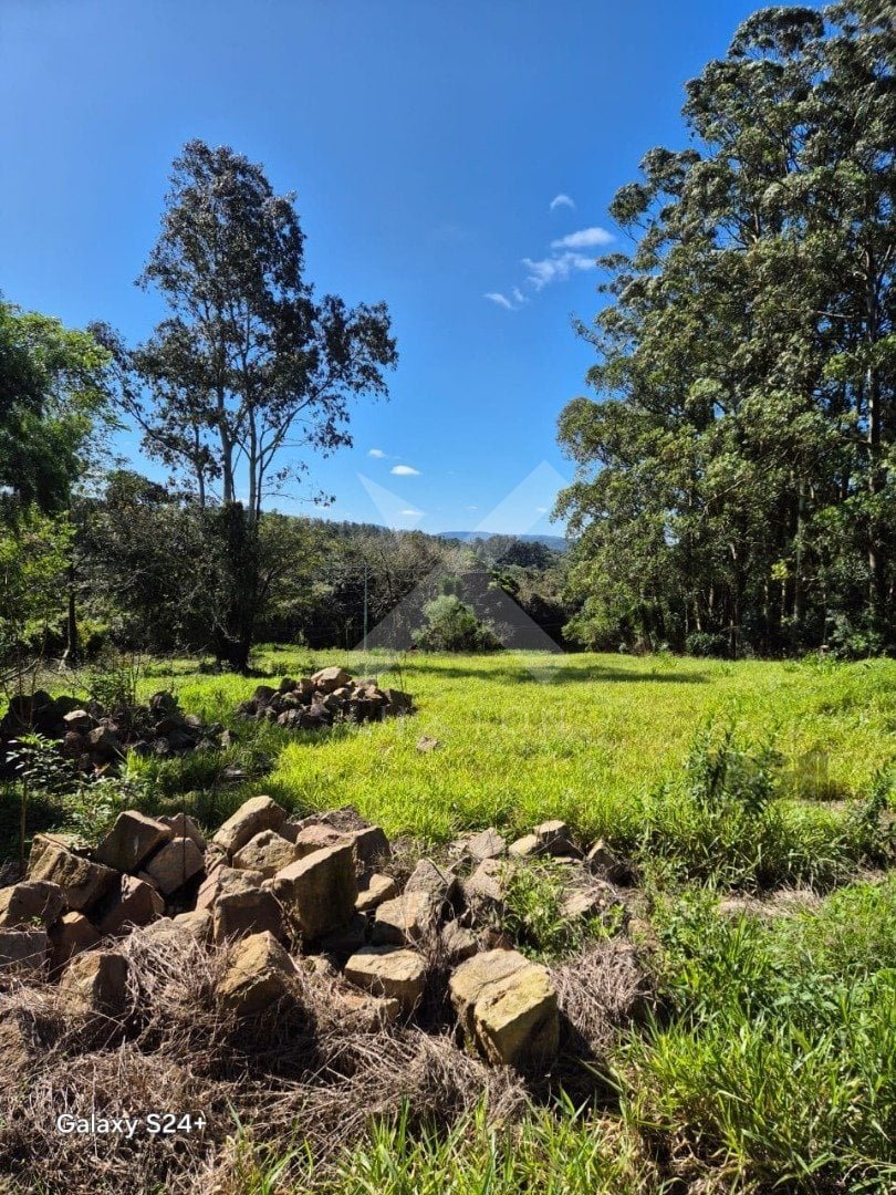 Sitio com 297m², no bairro Belém Velho em Porto Alegre para Comprar