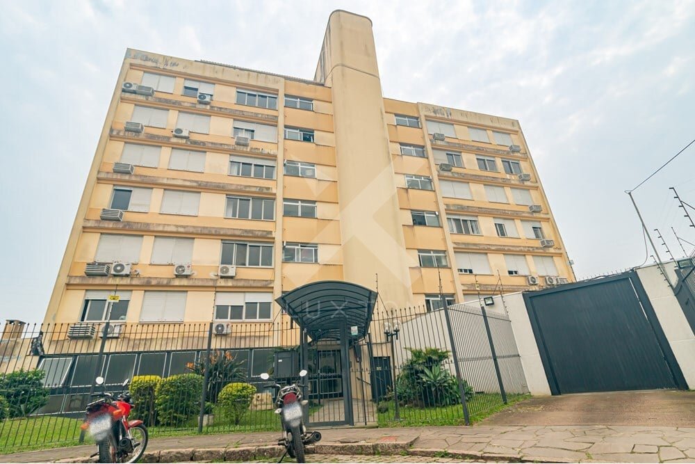 Apartamento com 65m², 2 dormitórios, 1 vaga, no bairro Santana em Porto Alegre para Comprar