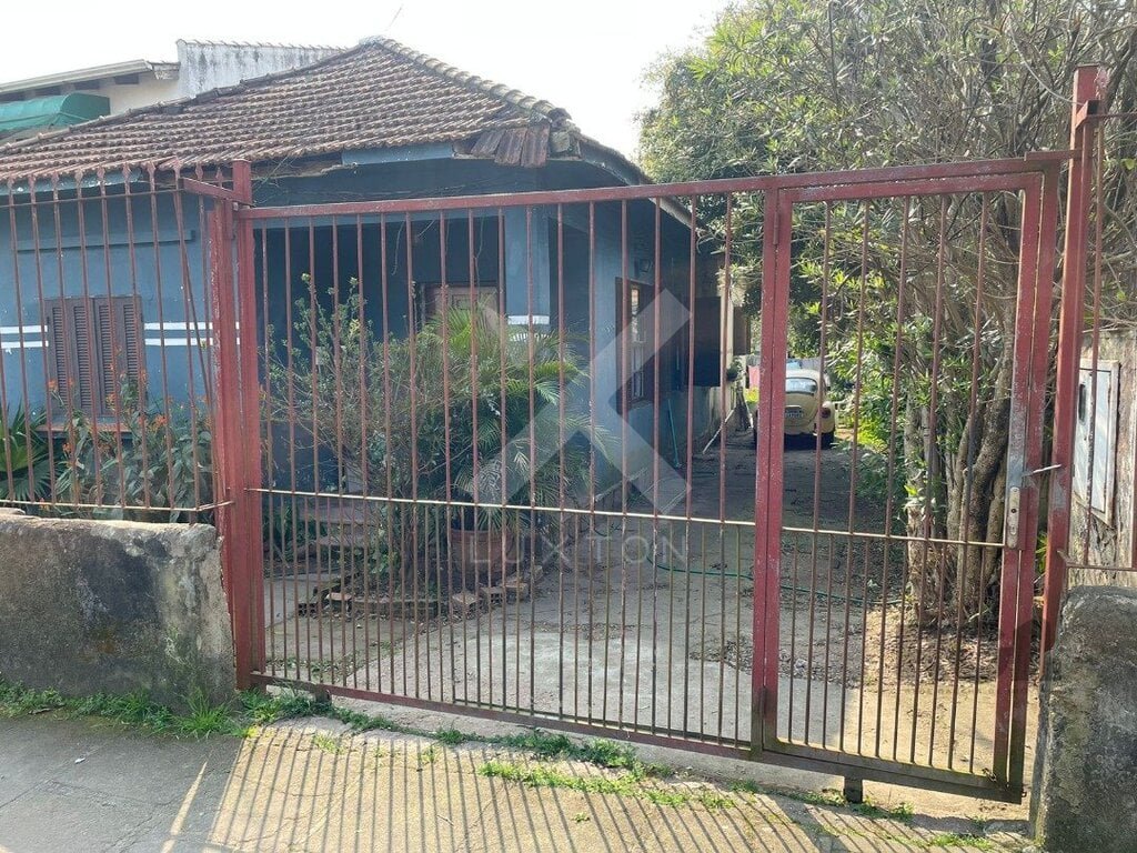 Terreno com 528m², no bairro Tristeza em Porto Alegre para Comprar