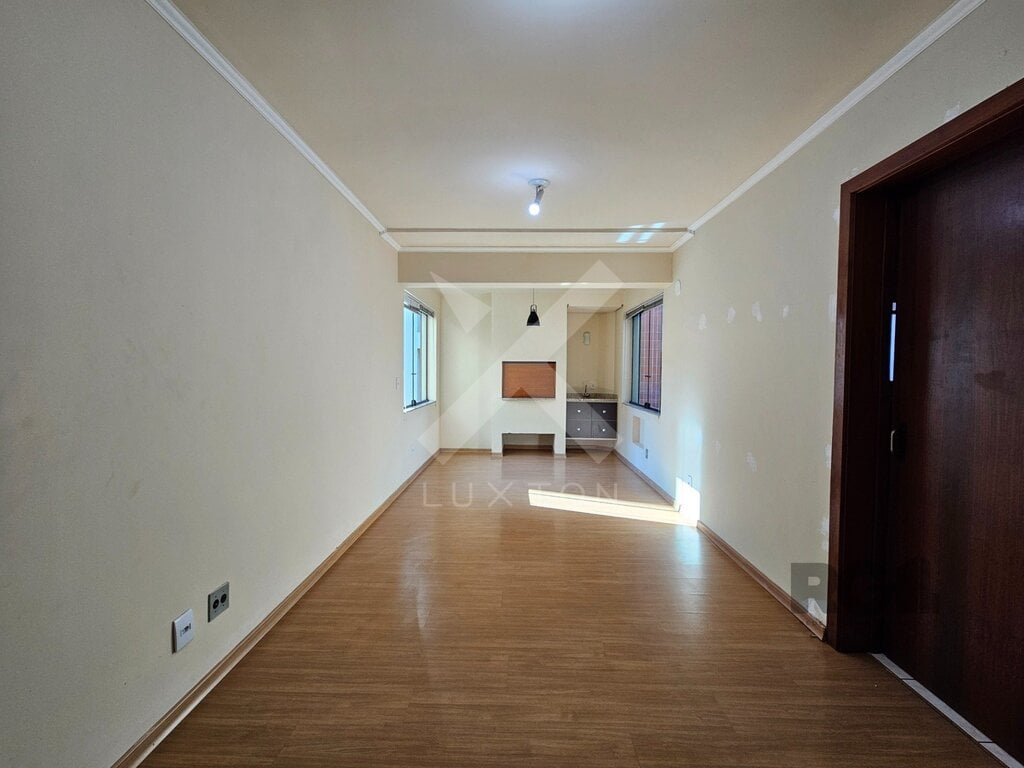 Apartamento com 70m², 2 dormitórios, 1 vaga, no bairro Auxiliadora em Porto Alegre para Comprar