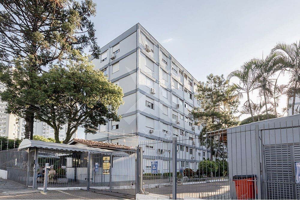 Apartamento com 56m², 2 dormitórios, no bairro Partenon em Porto Alegre para Comprar