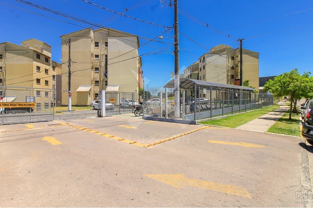 Apartamento com 43m², 2 dormitórios, 1 vaga, no bairro Vila Nova em Porto Alegre para Comprar