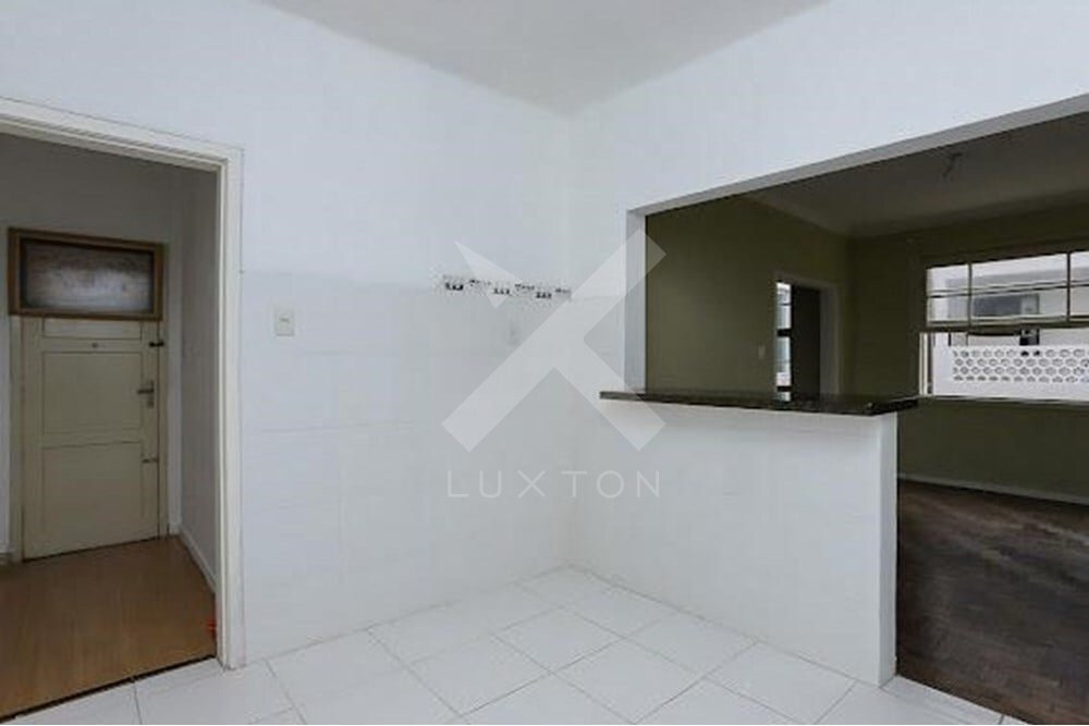 Apartamento com 69m², 2 dormitórios, 2 suítes, no bairro Petrópolis em Porto Alegre para Comprar