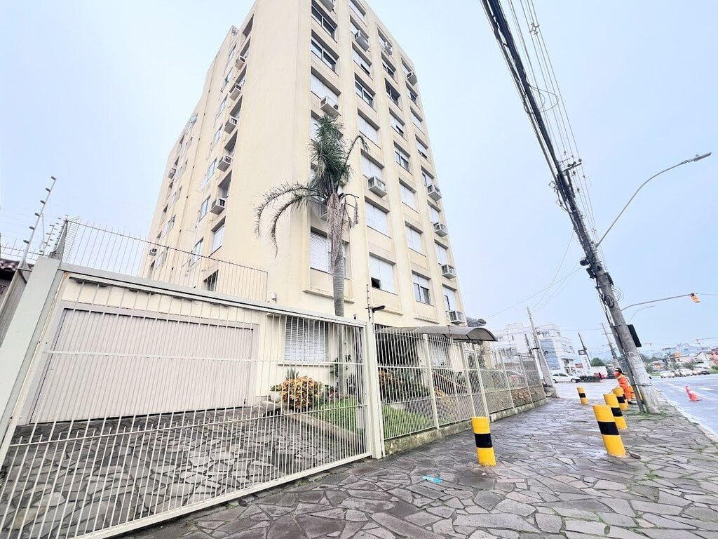 Apartamento com 57m², 2 dormitórios, 1 vaga, no bairro Cristal em Porto Alegre para Comprar