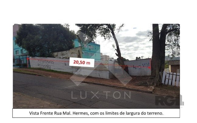 Terreno com 902m², no bairro Camaquã em Porto Alegre para Comprar