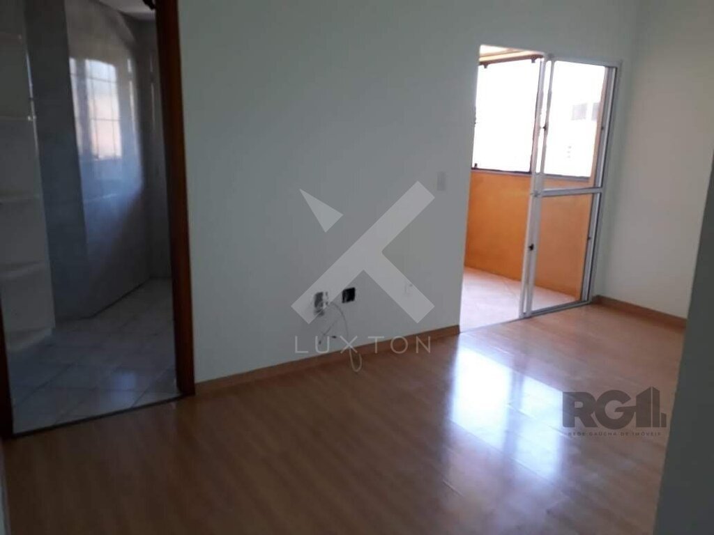 Apartamento com 55m², 2 dormitórios, 1 suíte, 1 vaga, no bairro Morro Santana em Porto Alegre para Comprar