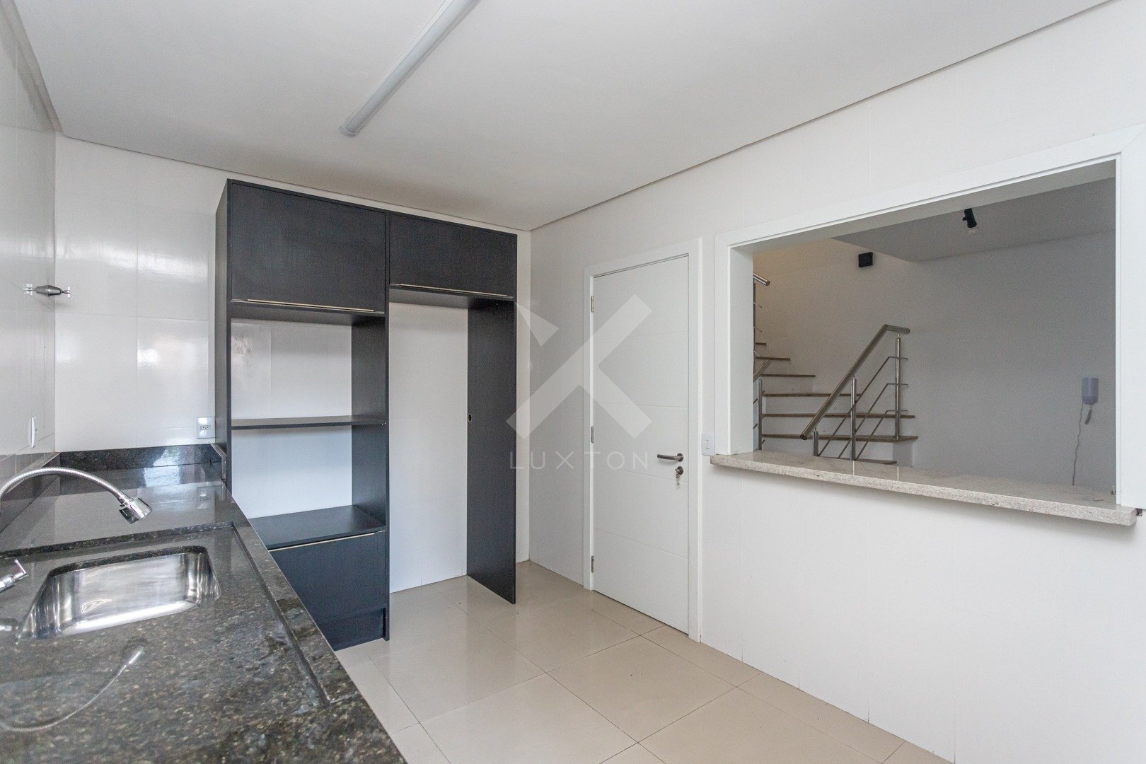 Casa em Condominio com 195m², 3 dormitórios, 1 suíte, no bairro Morro Santana em Porto Alegre para Alugar