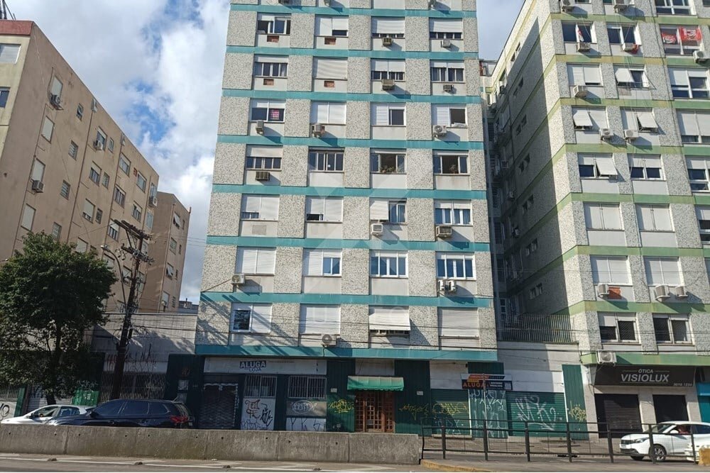 Apartamento com 103m², 3 dormitórios, 12 vagas, no bairro Rio Branco em Porto Alegre para Comprar