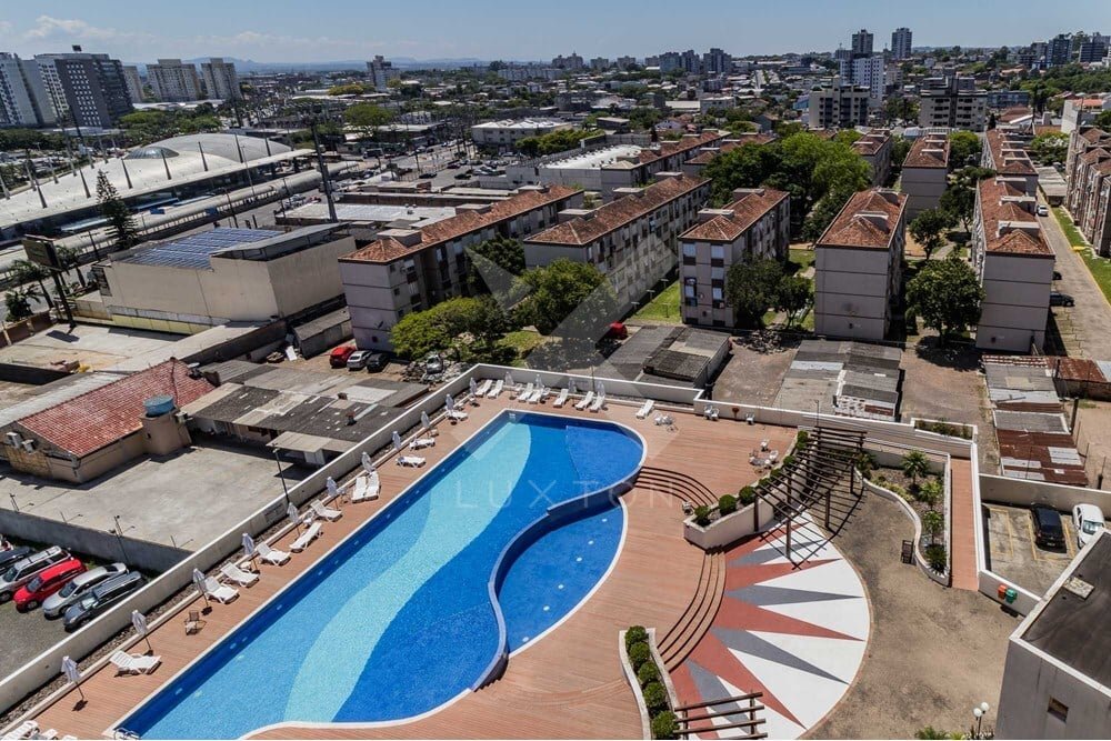 Apartamento com 69m², 3 dormitórios, 1 suíte, 1 vaga, no bairro Vila Ipiranga em Porto Alegre para Comprar