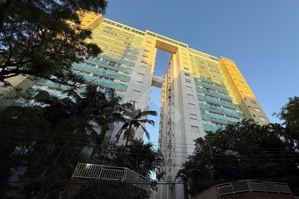 Apartamento com 79m², 3 dormitórios, 1 suíte, 2 vagas, no bairro Boa Vista em Porto Alegre para Comprar